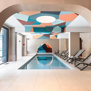 **** Hotel Le Prieuré Francia